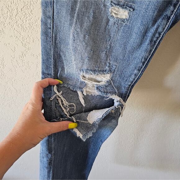 Made & Crafted Levi's Distressed Tapered Jeans - Picture 4 of 10